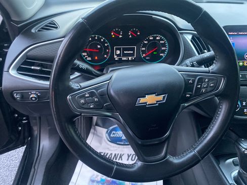 Used 2020 Chevrolet Malibu RS image 14