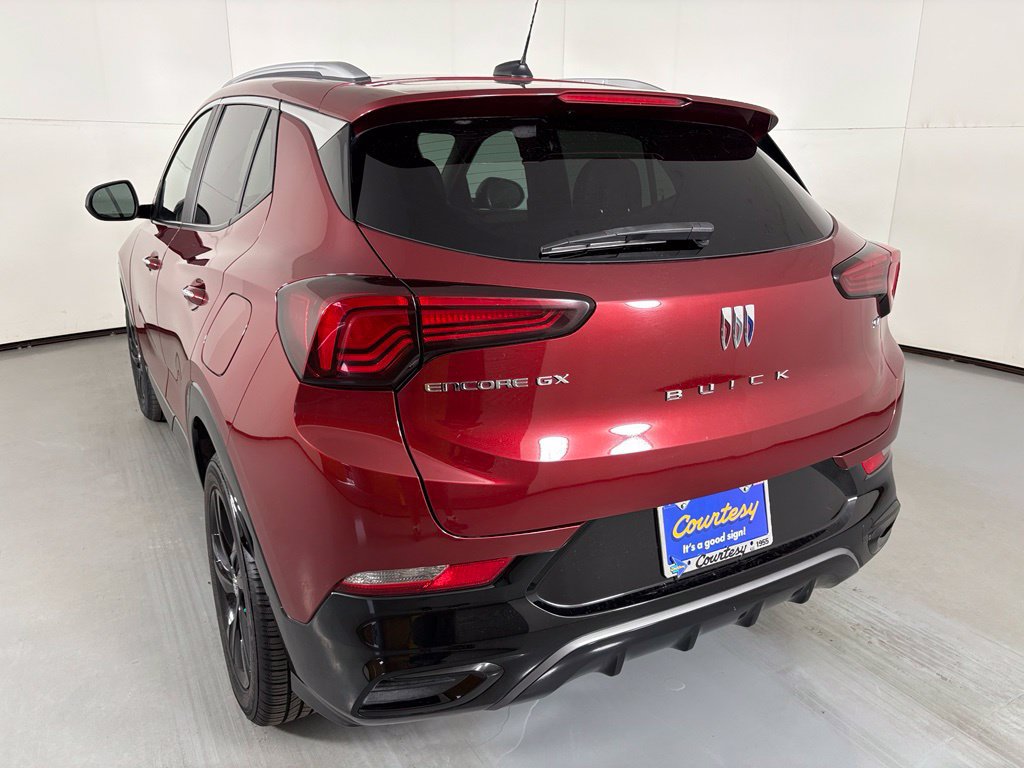 Used 2024 Buick Encore GX Sport Touring FWD image 6