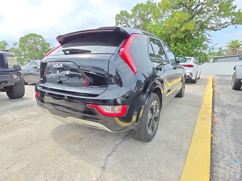Used 2023 Kia Niro Wind FWD image 17