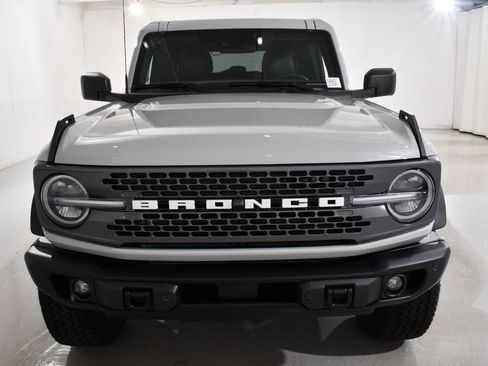 New 2026 Ford Bronco Badlands AWD/4WD image 3