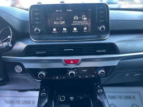 Used 2021 Kia Telluride S image 12