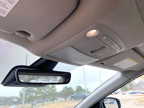 Used 2023 Nissan Maxima SL image 25