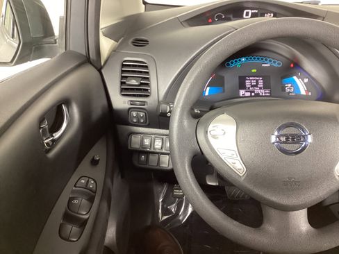 Used 2017 Nissan Leaf S w/ Charge Package image 24