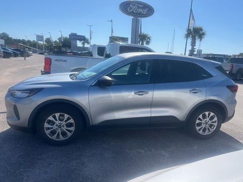 Used 2023 Ford Escape Active FWD image 6