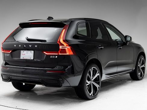 Used 2023 Volvo XC60 B5 Ultimate w/ Climate Package AWD/4WD image 31