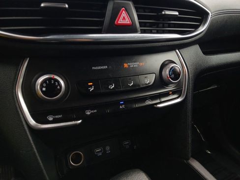 Used 2019 Hyundai Santa Fe SE image 21