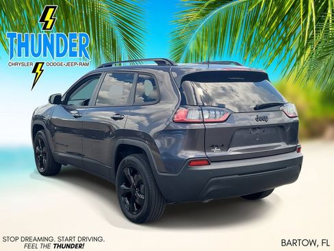 Used 2023 Jeep Cherokee Altitude Lux AWD/4WD image 3