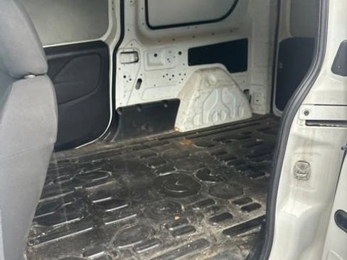 Used 2018 RAM ProMaster City Tradesman FWD image 6