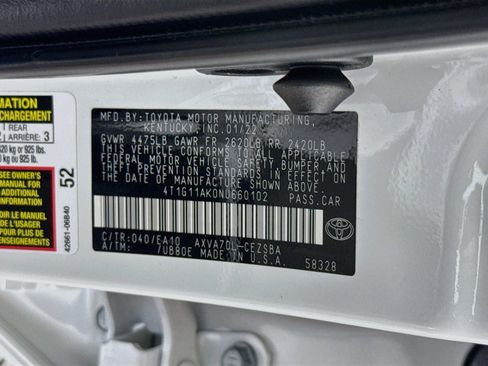Used 2022 Toyota Camry SE FWD image 37
