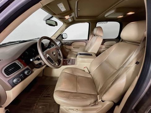 Used 2012 Chevrolet Tahoe LTZ AWD/4WD image 10