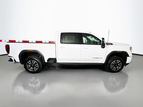 Used 2023 GMC Sierra 2500 AT4 w/ AT4 Premium Plus Package AWD/4WD image 8