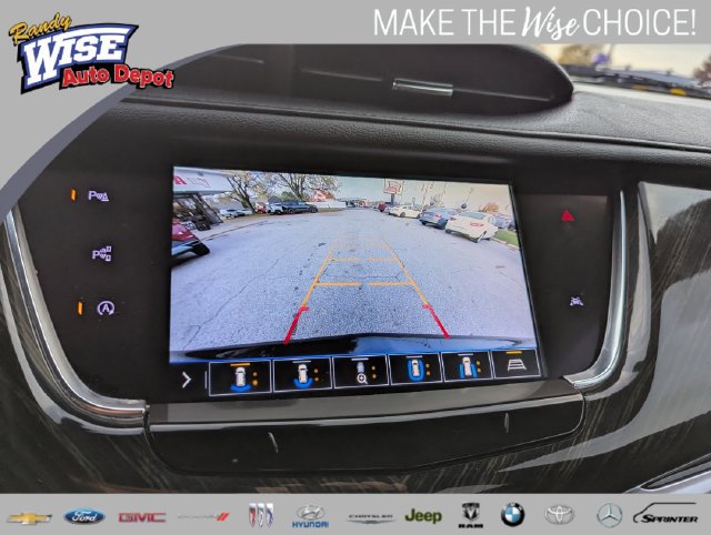 Used 2020 Cadillac XT6 Premium Luxury AWD/4WD image 15