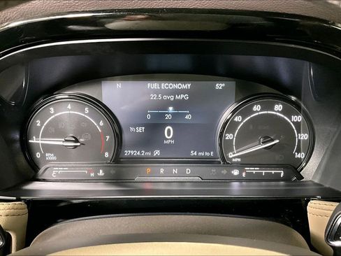 Used 2022 Lincoln Corsair FWD w/ Equipment Group 101A image 20