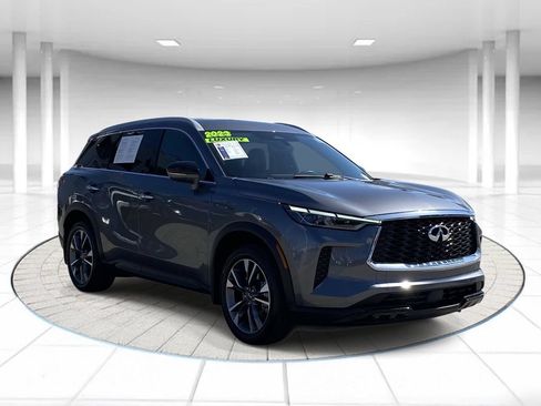 Used 2023 INFINITI QX60 Luxe w/ Cargo Package FWD image 5