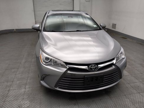 Used 2017 Toyota Camry XLE w/ Moonroof Package image 14