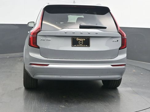 New 2026 Volvo XC90 B6 Plus w/ Protection Package Premier image 6