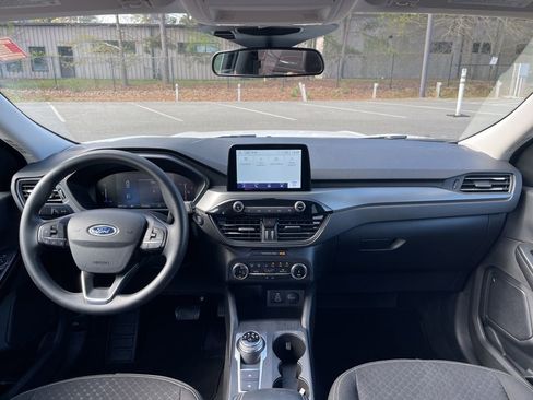Used 2025 Ford Escape Active AWD/4WD image 11