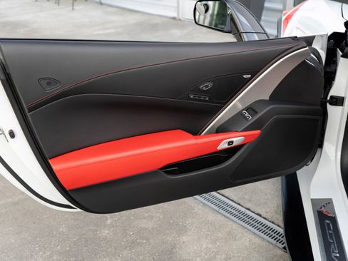 Used 2017 Chevrolet Corvette Grand Sport image 15