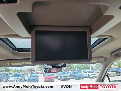 Used 2022 Honda Pilot Elite image 33