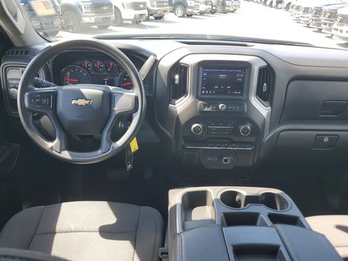 Used 2021 Chevrolet Silverado 1500 Custom image 14