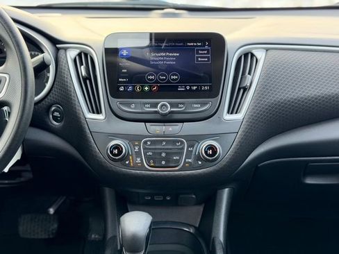Certified 2025 Chevrolet Malibu LT image 23
