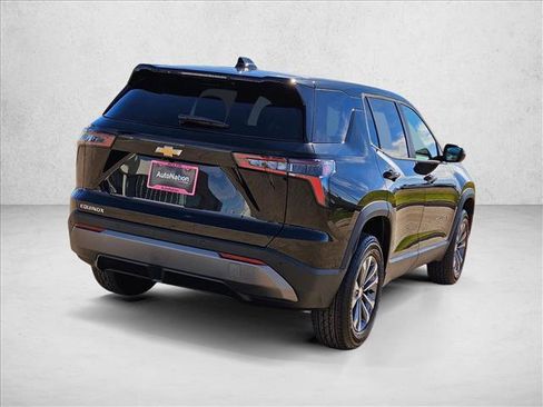 New 2026 Chevrolet Equinox LT FWD image 2