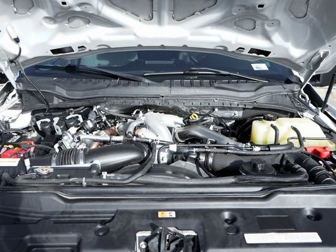 Used 2020 Ford F350 XLT w/ XLT Value Package image 11