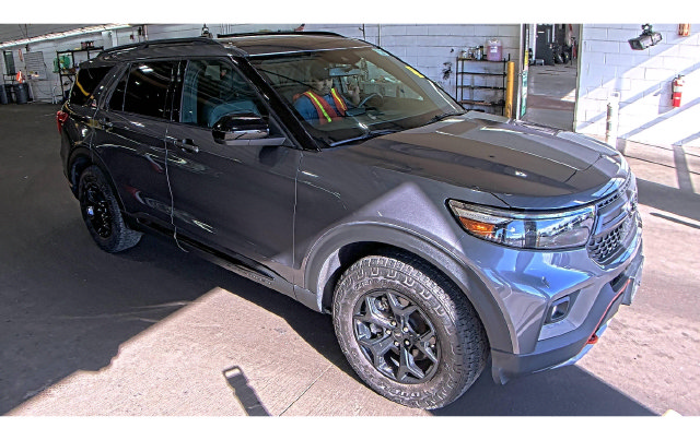 Used 2023 Ford Explorer Timberline w/ Timberline Technology Package AWD/4WD image 3