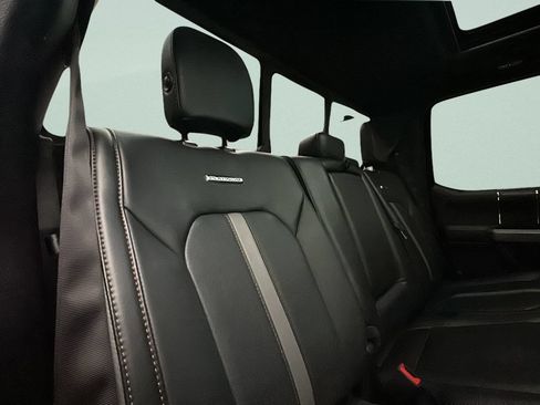 Used 2018 Ford F150 Platinum w/ Equipment Group 701A Luxury AWD/4WD image 17