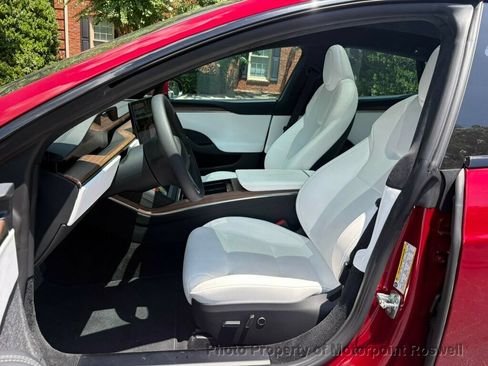 Used 2026 Tesla Model S AWD/4WD image 15