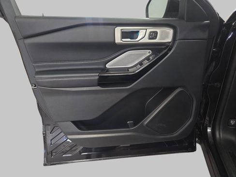 Used 2022 Ford Explorer ST w/ Equipment Group 401A image 31
