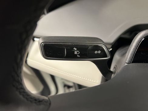 New 2026 Lincoln Nautilus Premier image 21