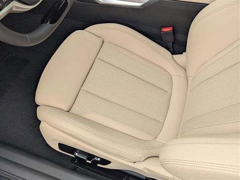 New 2025 BMW 230i Coupe w/ Convenience Package image 4