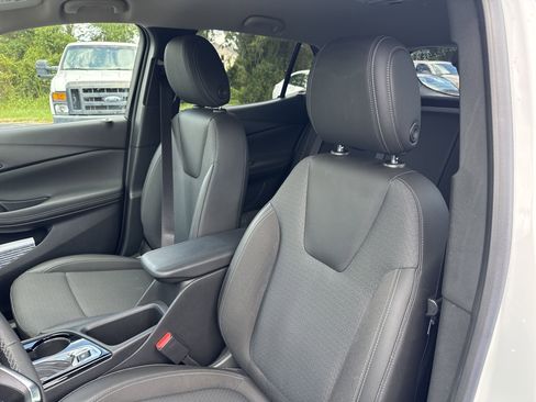 Used 2023 Buick Encore GX Preferred w/ Cold Weather Comfort Package image 14