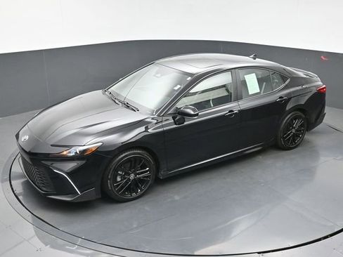 Used 2026 Toyota Camry SE w/ Multimedia Upgrade Package FWD image 28