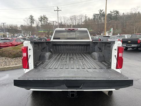 Used 2023 Chevrolet Silverado 3500 High Country w/ Technology Package image 30