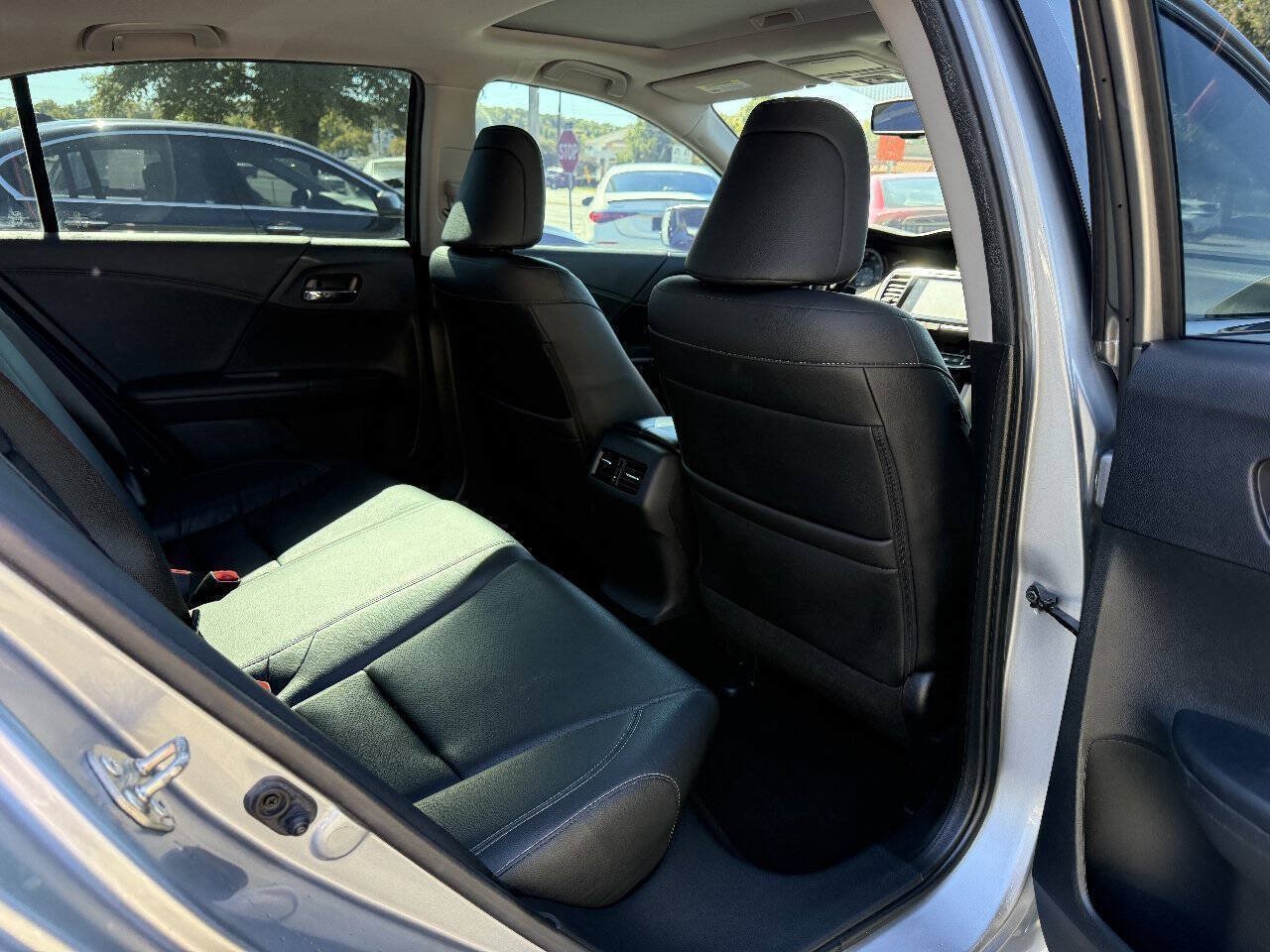 Used 2016 Honda Accord EX-L image 15