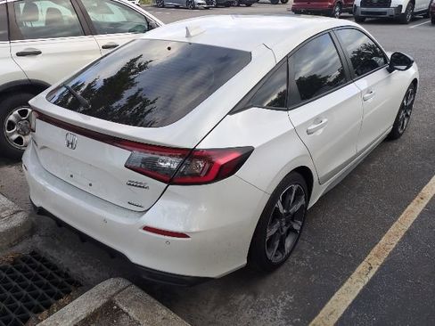 Used 2025 Honda Civic Sport Touring image 2