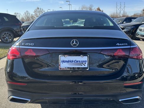 Used 2024 Mercedes-Benz E 450 4MATIC Sedan image 9