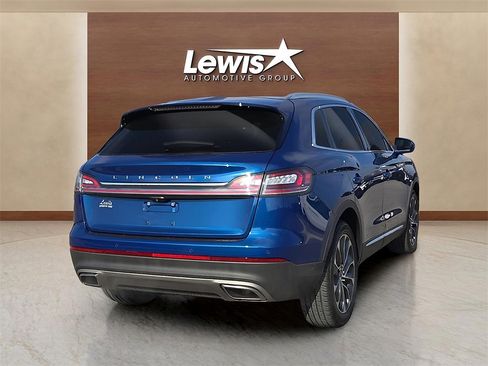 Used 2021 Lincoln Nautilus Reserve image 4