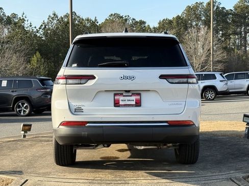 New 2025 Jeep Grand Cherokee L Laredo w/ Luxury Tech Group I image 6