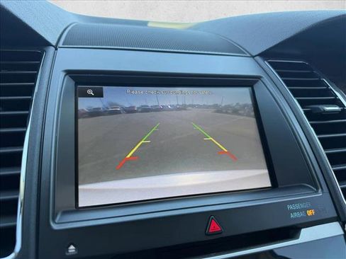 Used 2013 Ford Taurus Limited image 18