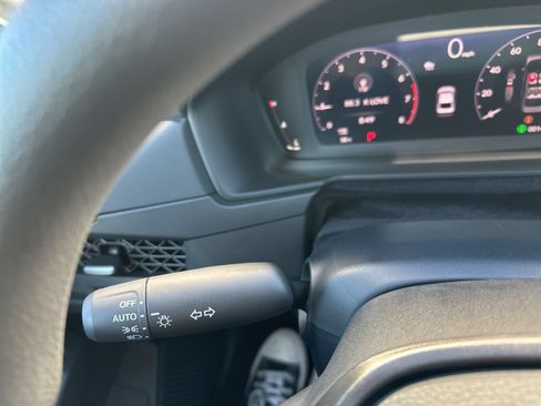 Used 2025 Honda Accord SE image 36