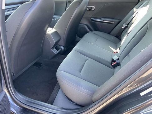 New 2026 Kia K4 FWD image 8