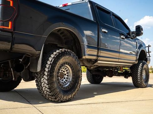 Used 2020 Ford F250 Platinum AWD/4WD image 14