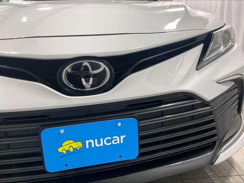 Used 2022 Toyota Camry LE w/ Cold Weather Package image 31