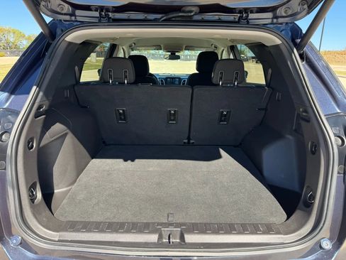 Used 2018 Chevrolet Equinox LT FWD image 59