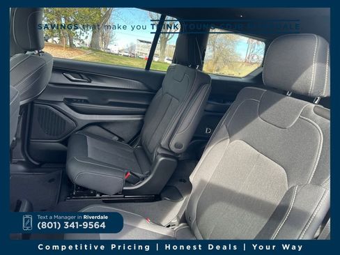 New 2026 Jeep Grand Cherokee L L LAREDO 4X4 image 24