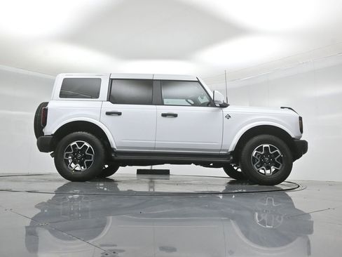 New 2026 Ford Bronco Outer Banks image 47
