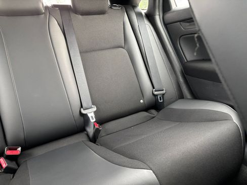 Used 2024 Honda Civic Sport image 36